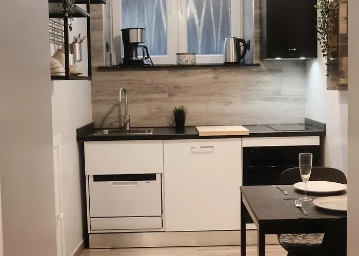 Tiny House : Felix The Cat